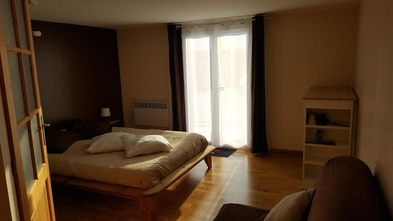 Chambre D Hotes Du Lac Echallon Exteriör bild